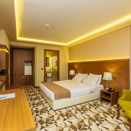 Taksim Time Hotel Istanboel Buitenkant foto