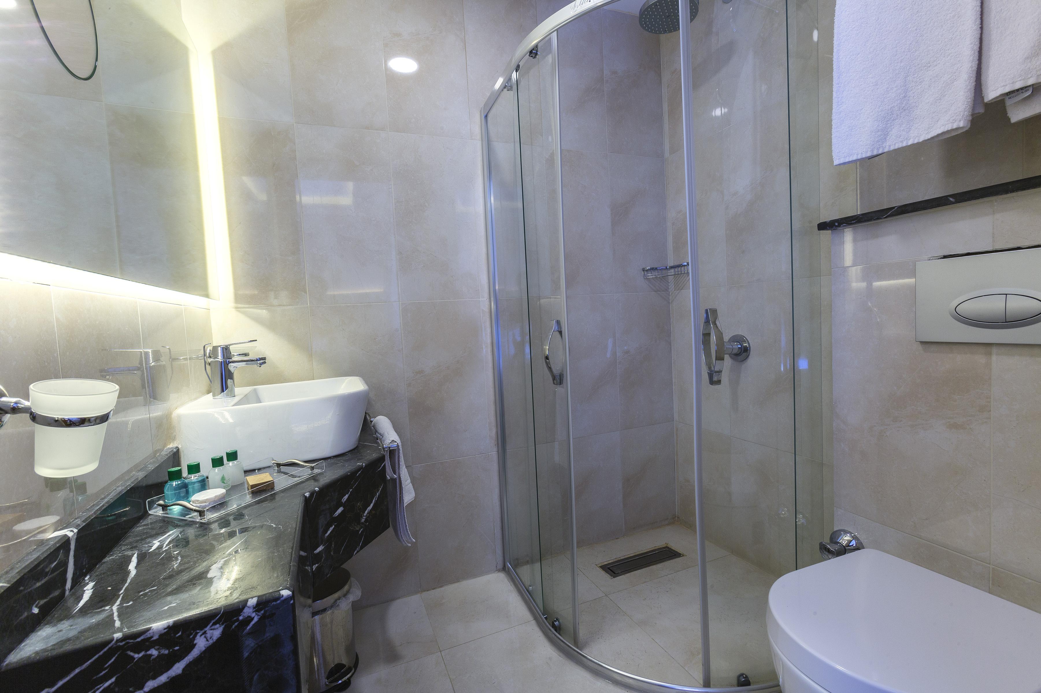 Taksim Time Hotel Istanboel Buitenkant foto