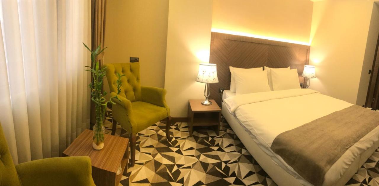 Taksim Time Hotel Istanboel Buitenkant foto