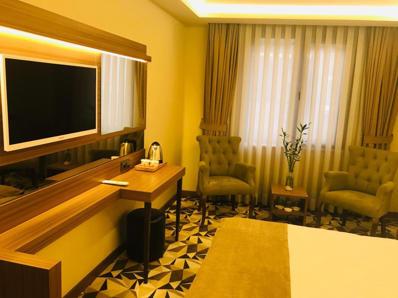 Taksim Time Hotel Istanboel Buitenkant foto