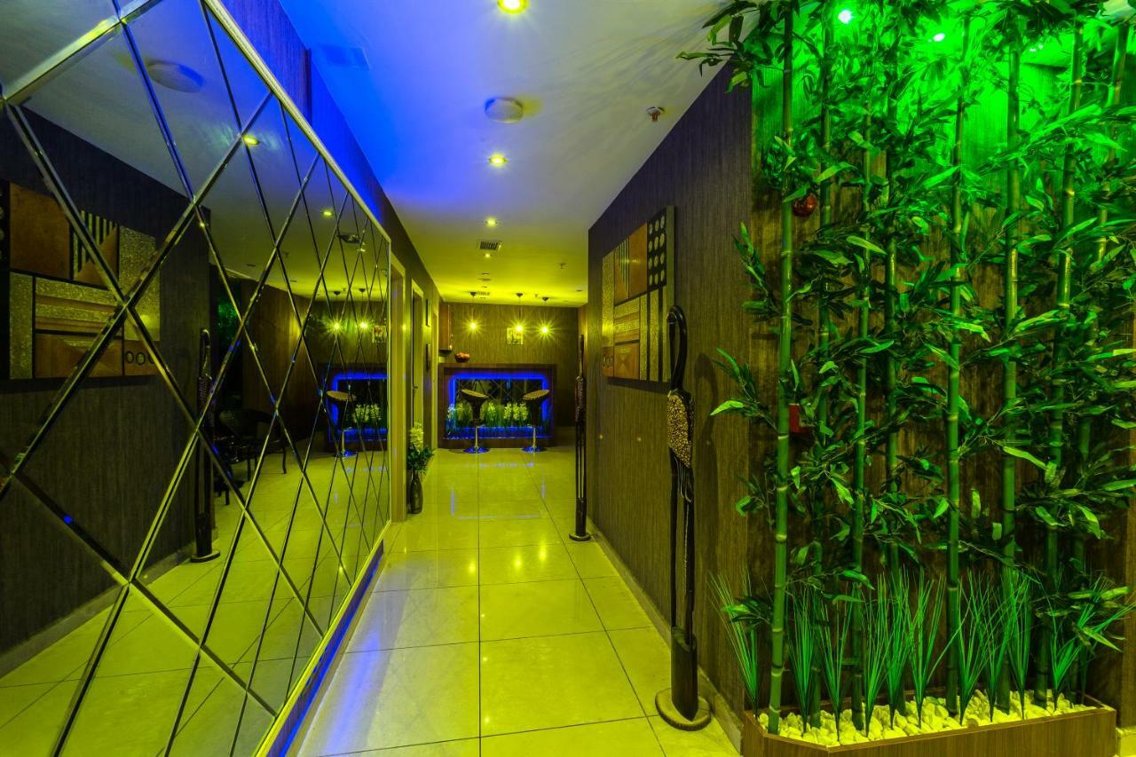 Taksim Time Hotel Istanboel Buitenkant foto