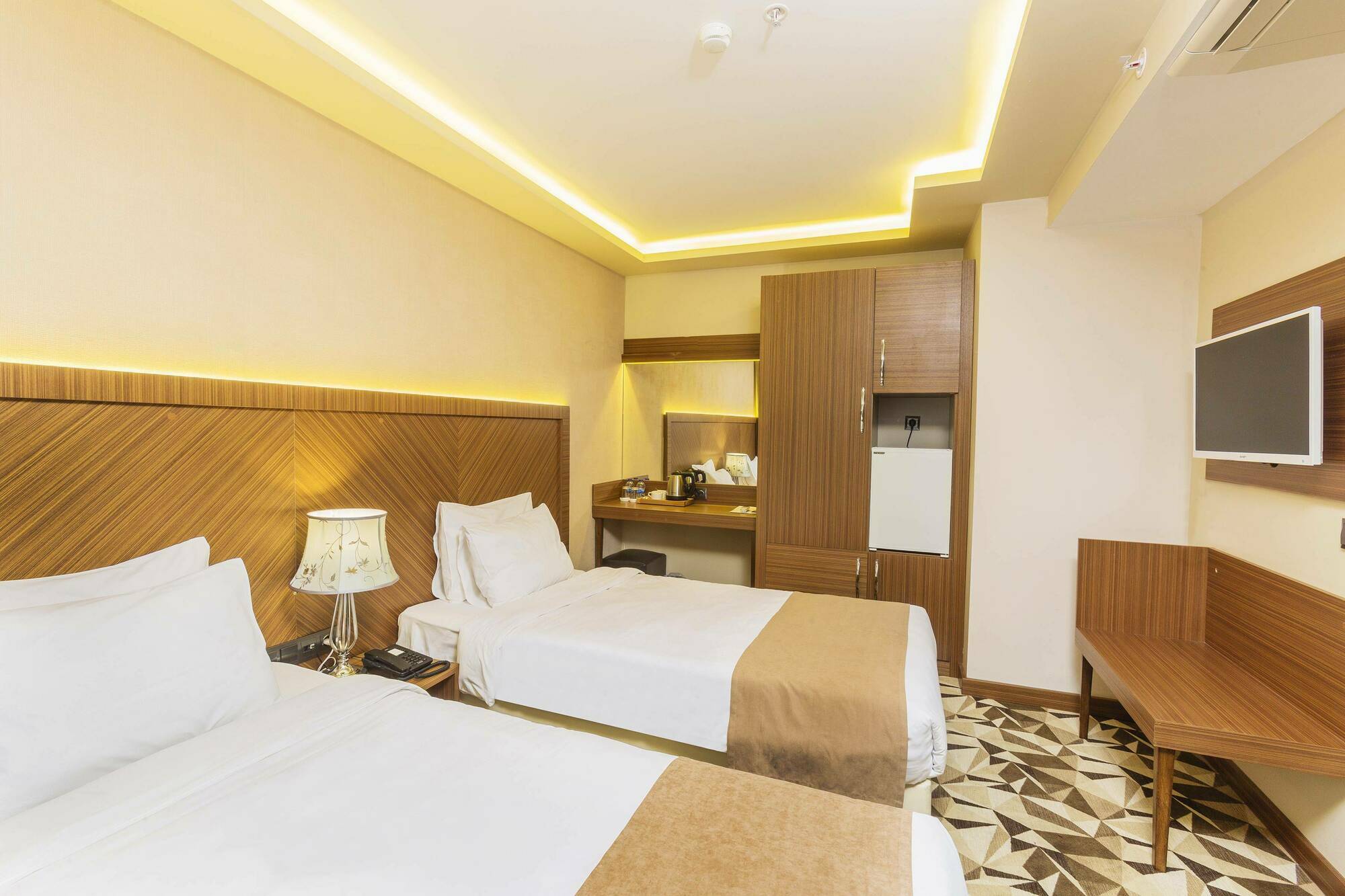 Taksim Time Hotel Istanboel Buitenkant foto
